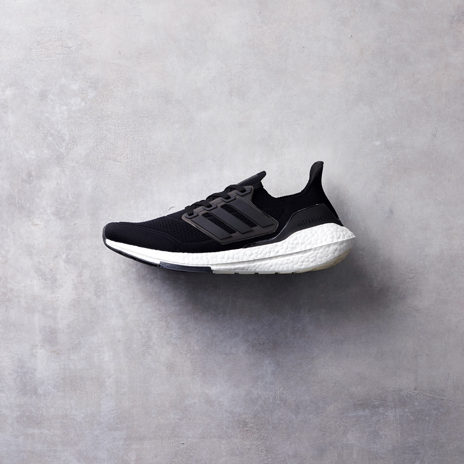 ULTRABOOST